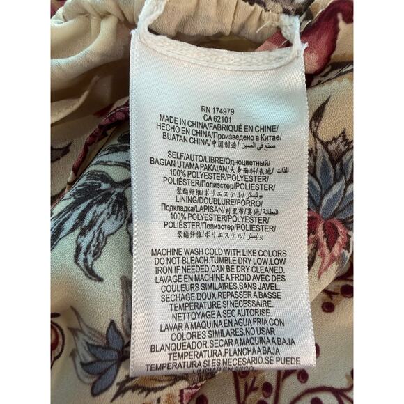 BCBGMAXAZRIA Burgundy Paisley Long Sleeve Jumpsuit Shorts Women’s XS Boho EUC - Picture 6 of 6